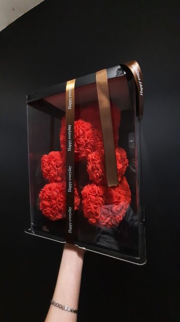 Мишка из роз 40 см (с бантиком ) красный.