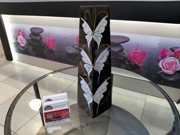 Декоративная ваза (высота 40см)