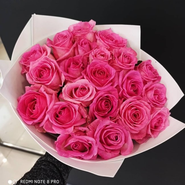 Роза Кэнди аваланж. Букет из 21 розы. Высота 40 см