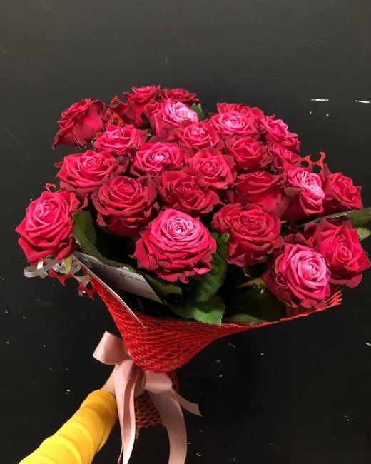 Роза Адмирал. Букет из 25 роз. Высота 50 см