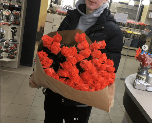 Роза Вау (оранжевая). Букет из 51 розы. Высота 50 см