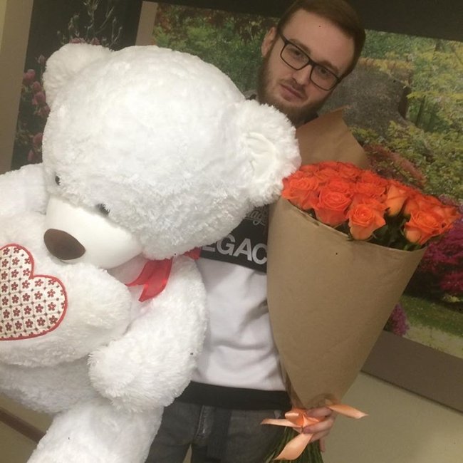 Роза Вау (оранжевая). Букет из 51 розы. Высота 70 см