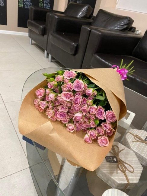 Букет из Розы Спрей Одилия  (высота  50 см)